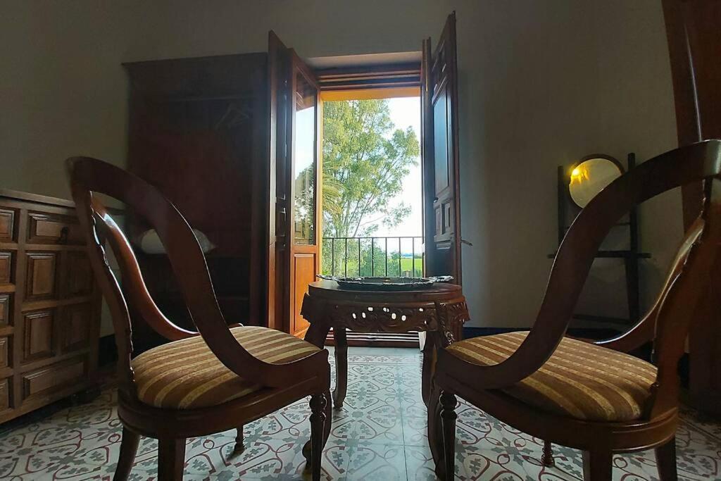 Cortijo San Jose Villa Sevilla Exteriör bild